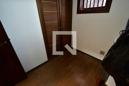 Casa à venda com 986m², 7 quartos e 10 vagasQuarto de Serviço 2