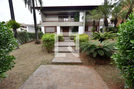 Casa à venda com 986m², 7 quartos e 10 vagasFachada