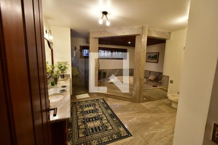 Casa à venda com 986m², 7 quartos e 10 vagasBanheiro 1 - Suíte