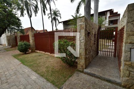 Casa à venda com 986m², 7 quartos e 10 vagasFachada