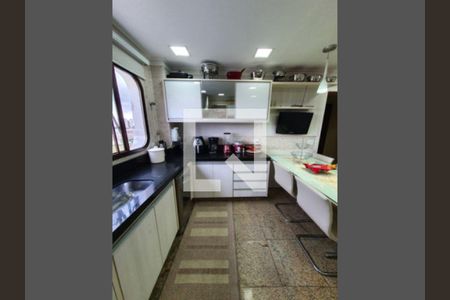 Apartamento à venda com 165m², 3 quartos e 2 vagas