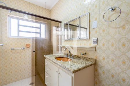 Casa à venda com 240m², 3 quartos e 4 vagas