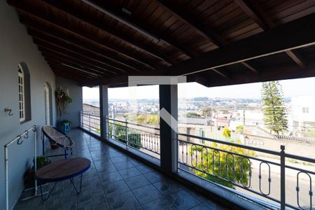 Casa à venda com 482m², 3 quartos e 4 vagas Casa à venda com 482m², 3 quartos e 4 vagasVaranda da Salas