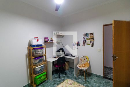 Casa à venda com 482m², 3 quartos e 4 vagas Casa à venda com 482m², 3 quartos e 4 vagasQuarto 02