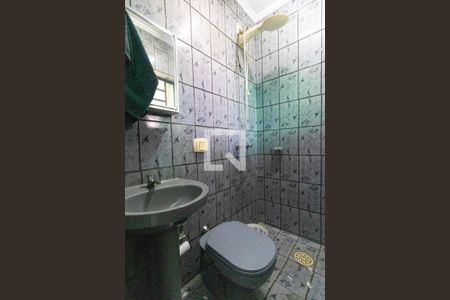 Casa à venda com 482m², 3 quartos e 4 vagas Casa à venda com 482m², 3 quartos e 4 vagasBanheiro 02