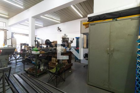 Casa à venda com 482m², 3 quartos e 4 vagas Casa à venda com 482m², 3 quartos e 4 vagasGalpão