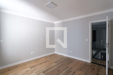 Casa à venda com 156m², 3 quartos e 2 vagasSuíte 1