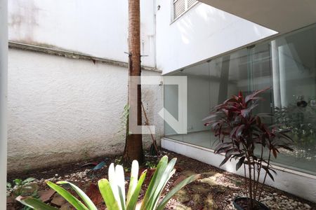 Casa à venda com 574m², 3 quartos e 5 vagasJardim de Inverno