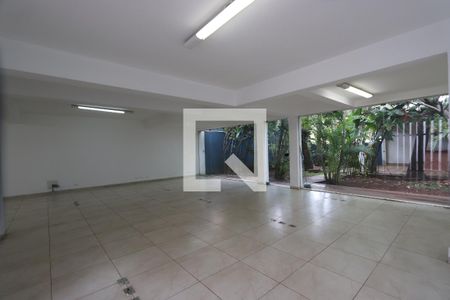 Casa à venda com 574m², 3 quartos e 5 vagasSalão de festas