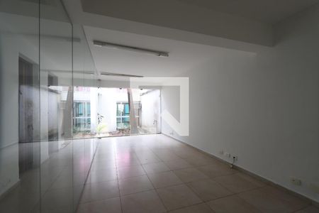 Casa à venda com 574m², 3 quartos e 5 vagasSalão de festas
