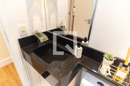Apartamento à venda com 55m², 2 quartos e 2 vagas Apartamento à venda com 55m², 2 quartos e 2 vagasBanheiro Social