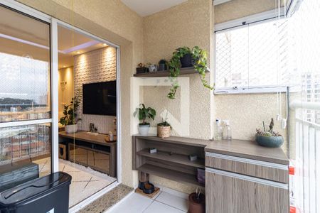 Apartamento à venda com 55m², 2 quartos e 2 vagas Apartamento à venda com 55m², 2 quartos e 2 vagasVaranda da Sala