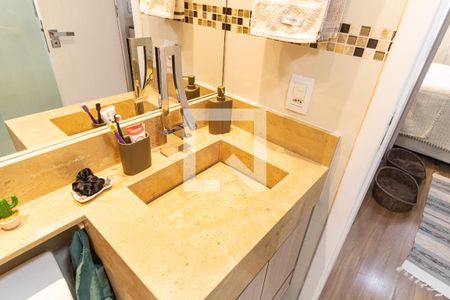 Apartamento à venda com 55m², 2 quartos e 2 vagas Apartamento à venda com 55m², 2 quartos e 2 vagasBanheiro da Suíte