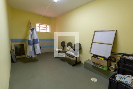 Casa à venda com 580m², 5 quartos e 4 vagas Casa à venda com 580m², 5 quartos e 4 vagasQuarto 3 da Área de Serviço