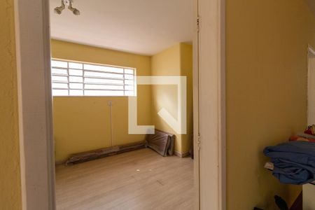 Casa à venda com 580m², 5 quartos e 4 vagas Casa à venda com 580m², 5 quartos e 4 vagasQuarto 1 da Área de Serviço