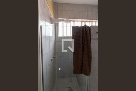 Casa à venda com 580m², 5 quartos e 4 vagas Casa à venda com 580m², 5 quartos e 4 vagasBanheiro da Suíte