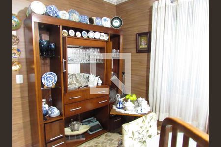 Casa à venda com 200m², 4 quartos e 2 vagasSala de Jantar