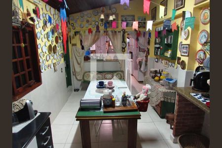 Casa à venda com 200m², 4 quartos e 2 vagasÁrea gourmet