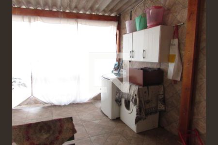 Casa à venda com 200m², 4 quartos e 2 vagasVaranda