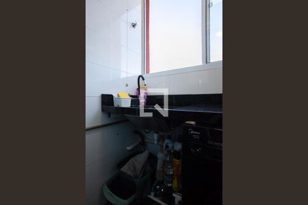 Apartamento à venda com 67m², 2 quartos e 1 vaga Apartamento à venda com 67m², 2 quartos e 1 vagaÁrea de Serviço