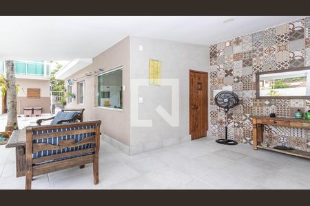 Casa à venda com 440m², 4 quartos e 5 vagas