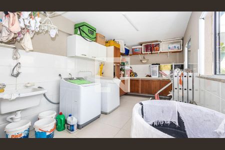 Casa à venda com 440m², 4 quartos e 5 vagas