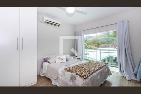 Casa à venda com 440m², 4 quartos e 5 vagas