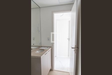 Apartamento à venda com 54m², 2 quartos e 1 vaga Apartamento à venda com 54m², 2 quartos e 1 vagaBanheiro Social