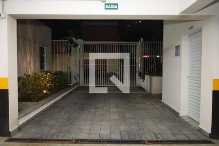 Apartamento à venda com 50m², 1 quarto e 1 vagaÁrea comum - Estacionamento - Portão de entrada