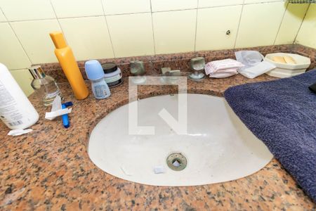 Casa para alugar com 203m², 4 quartos e 4 vagas Casa para alugar com 203m², 4 quartos e 4 vagasBanheiro da Suíte