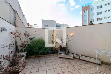 Apartamento à venda com 208m², 3 quartos e 2 vagas Apartamento à venda com 208m², 3 quartos e 2 vagasÁrea comum