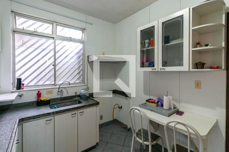 Apartamento à venda com 208m², 3 quartos e 2 vagas Apartamento à venda com 208m², 3 quartos e 2 vagasCozinha
