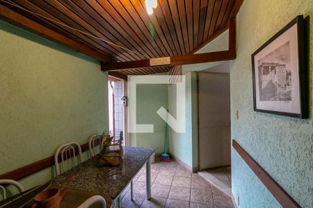 Apartamento à venda com 208m², 3 quartos e 2 vagas Apartamento à venda com 208m², 3 quartos e 2 vagasLavanderia