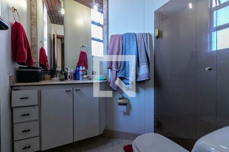 Apartamento à venda com 208m², 3 quartos e 2 vagas Apartamento à venda com 208m², 3 quartos e 2 vagasBanheiro