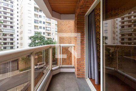 Apartamento à venda com 198m², 3 quartos e 3 vagas