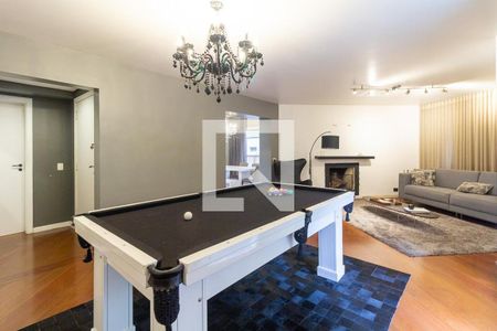 Apartamento à venda com 198m², 3 quartos e 3 vagas