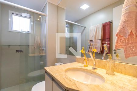 Apartamento à venda com 270m², 3 quartos e 3 vagas Apartamento à venda com 270m², 3 quartos e 3 vagasBanheiro social