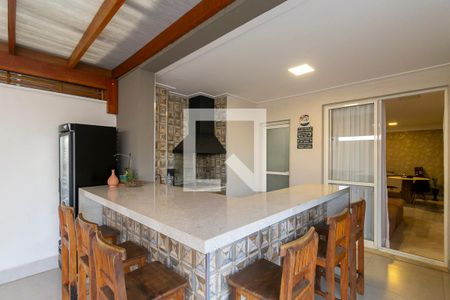 Apartamento à venda com 270m², 3 quartos e 3 vagas Apartamento à venda com 270m², 3 quartos e 3 vagasEspaço gourmet