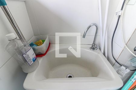 Apartamento à venda com 67m², 2 quartos e 1 vaga Apartamento à venda com 67m², 2 quartos e 1 vagaCozinha e Área de Serviço