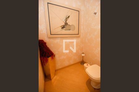 Apartamento para alugar com 477m², 4 quartos e 5 vagas Apartamento para alugar com 477m², 4 quartos e 5 vagasLavabo 2