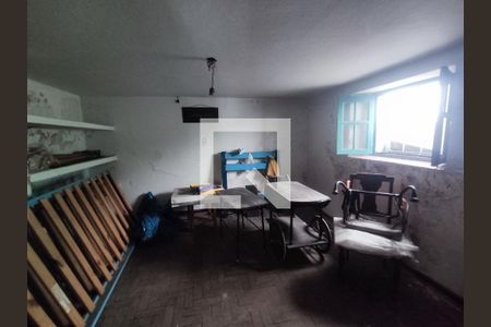 Casa à venda com 187m², 3 quartos e 4 vagas