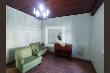 Casa à venda com 187m², 3 quartos e 4 vagas