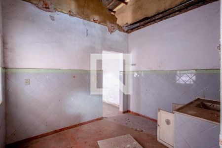 Casa à venda com 140m², 2 quartos e sem vaga