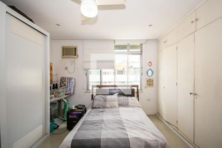 Apartamento à venda com 157m², 3 quartos e 1 vaga