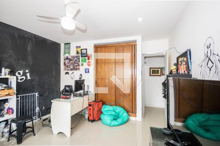 Apartamento à venda com 157m², 3 quartos e 1 vaga