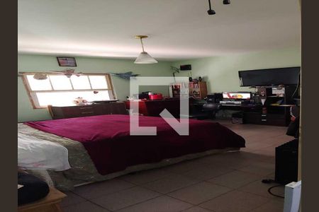 Casa à venda com 156m², 2 quartos e 2 vagas