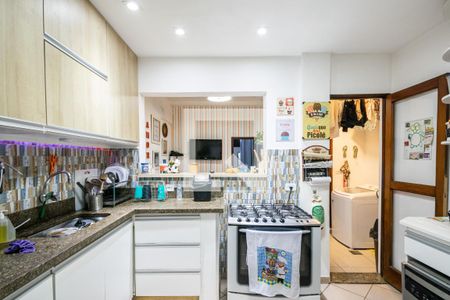 Casa à venda com 200m², 4 quartos e 2 vagas