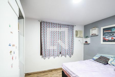 Casa à venda com 200m², 4 quartos e 2 vagas