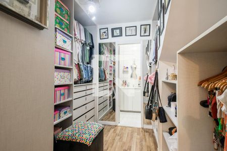 Casa à venda com 200m², 4 quartos e 2 vagas
