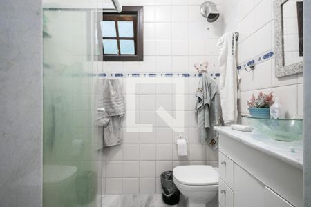 Casa à venda com 200m², 4 quartos e 2 vagas